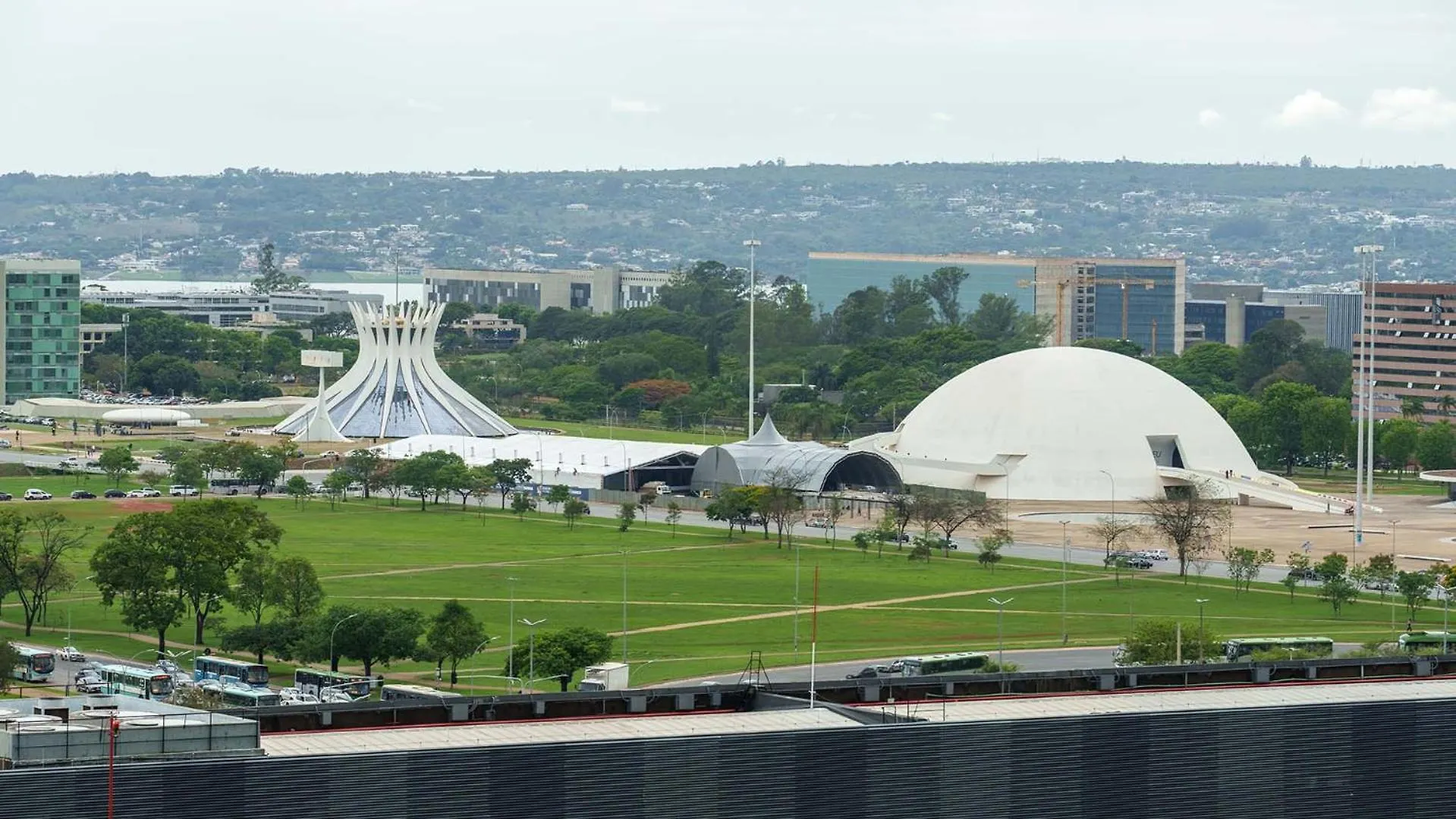 Hplus Vision Executive Brasilia 4*,