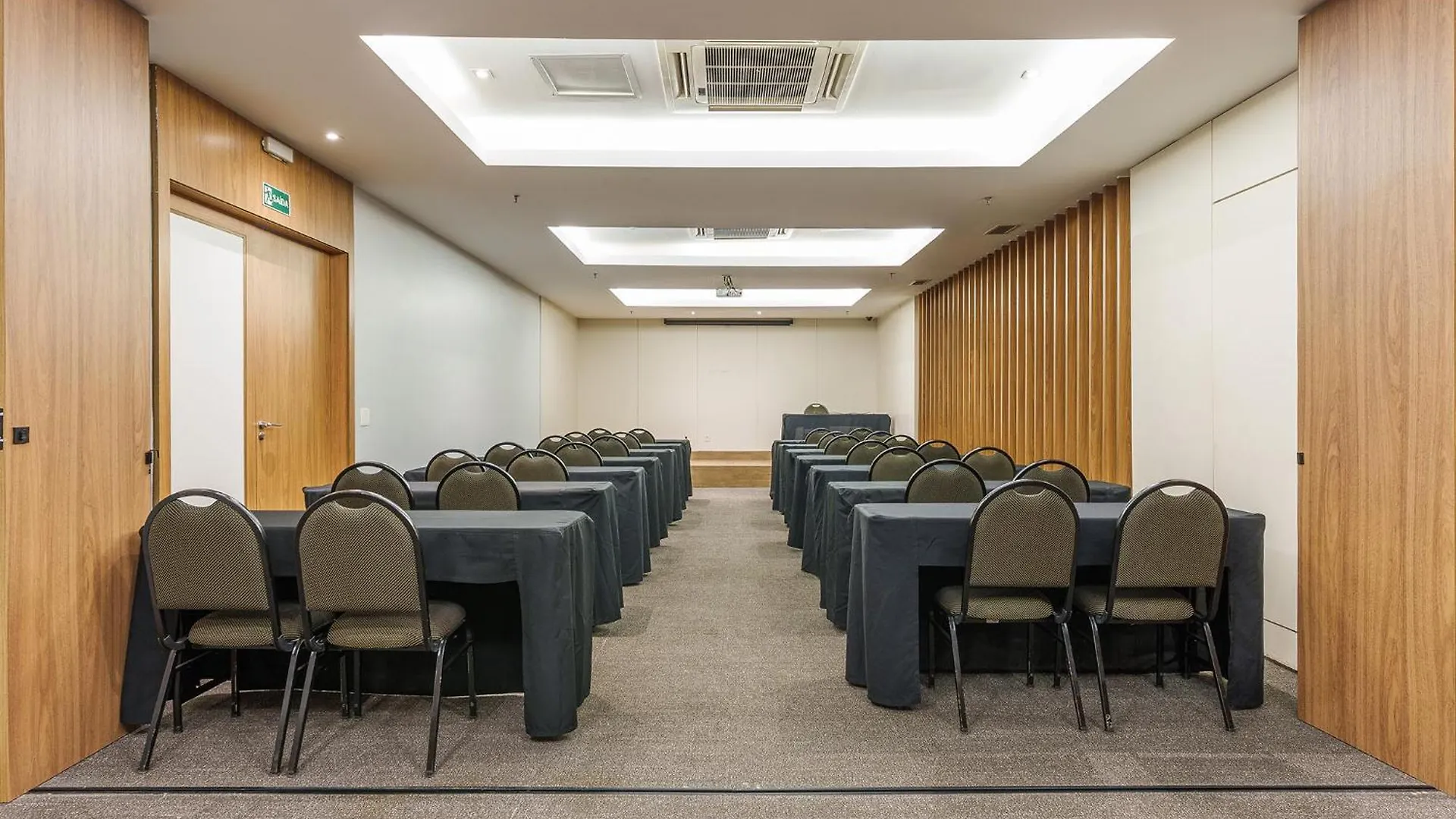Hplus Vision Executive Brasília Brasilien